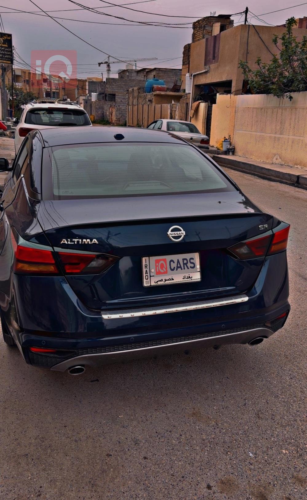 نيسان ألتيما